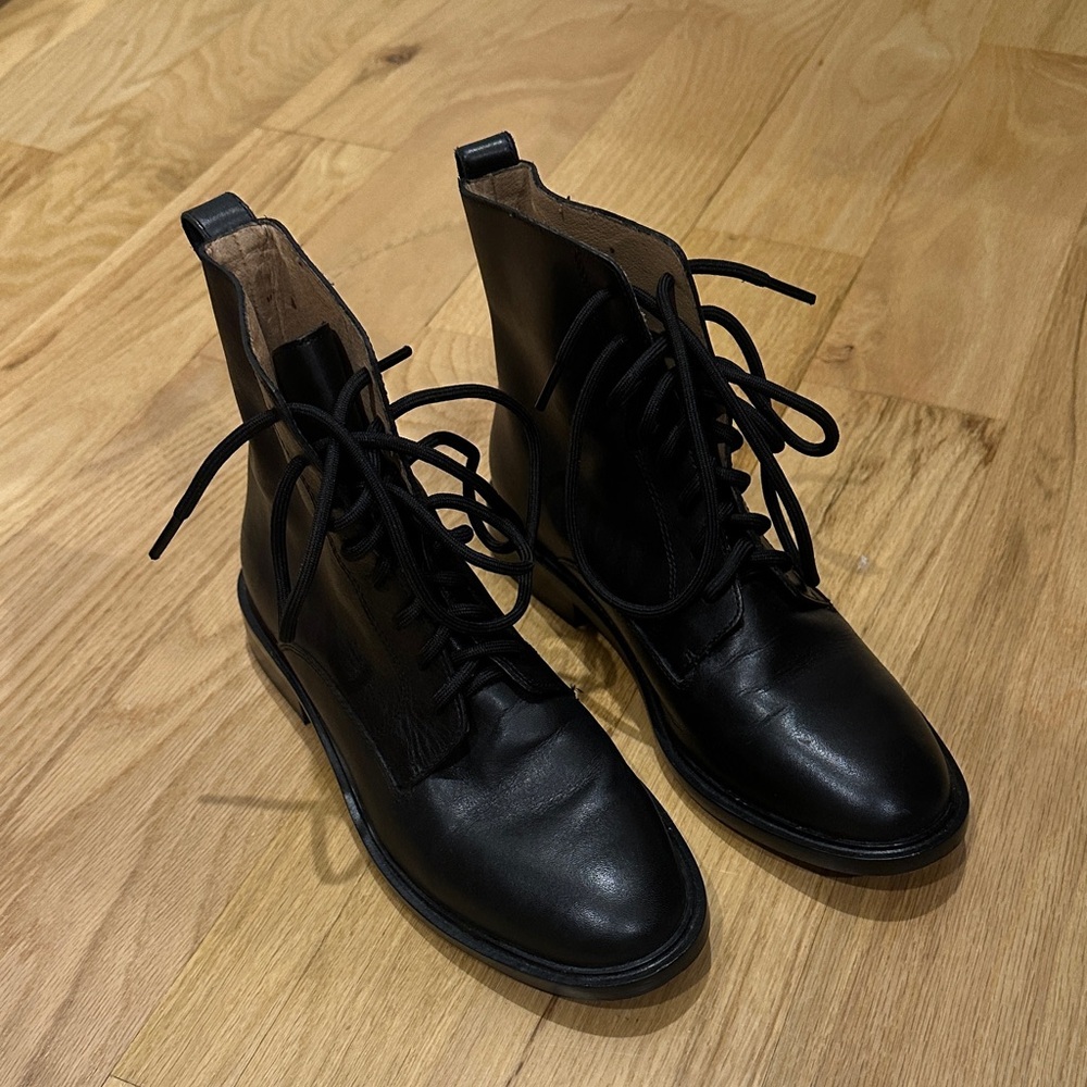 Madewell Black Leather Lace-Up Combat Boots